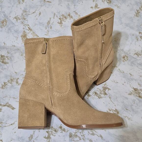 Vince Camuto Suede Ankle Boots Womens 9 1/2 M Pailey Camel Tan Block Heel Zip - Picture 1 of 11